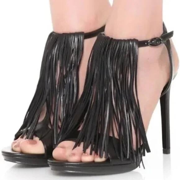 Kendall + Kyle Womens KK Aries Black Fringe Stiletto Sandals 8M Moto Boho Glam - Picture 1 of 12